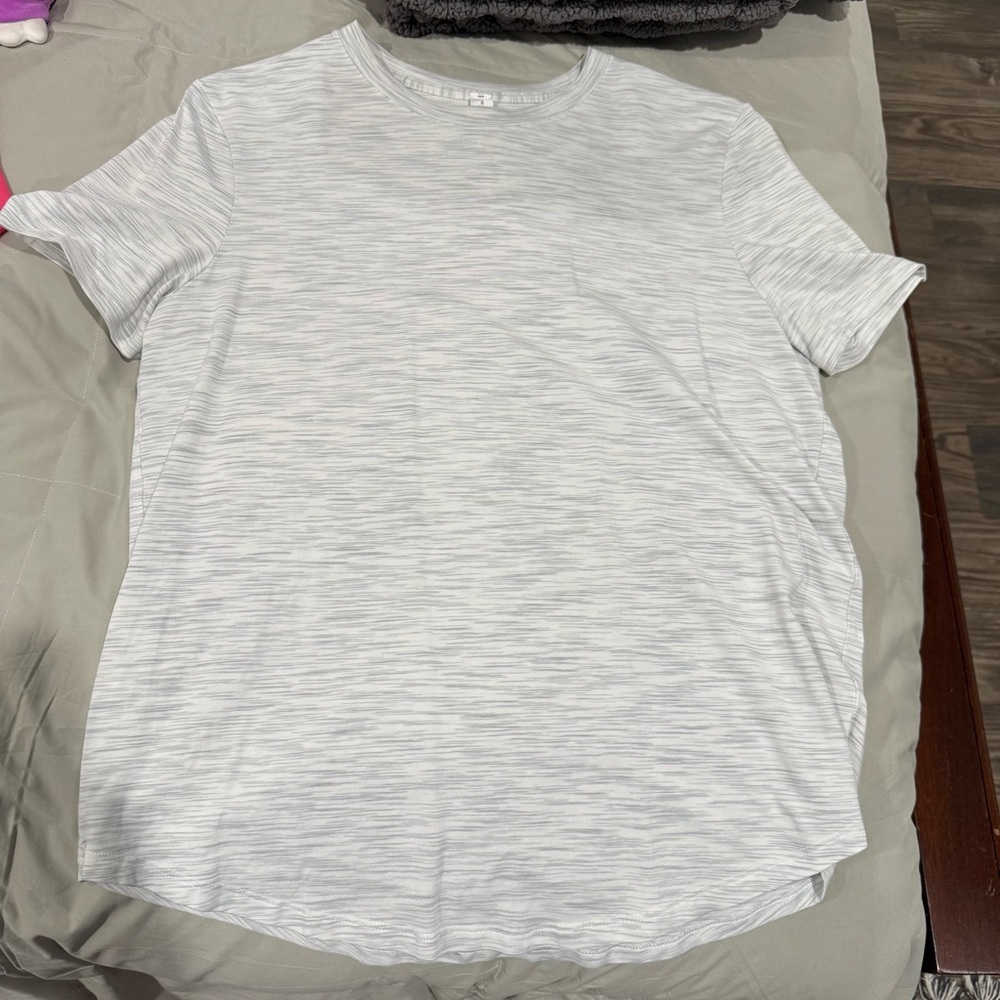 Lululemon Athletica White Short Sleeve Tee